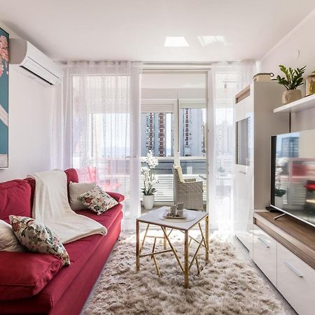 Apartment Desert Rose Split Exteriör bild